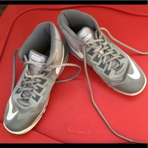 Girls Nike basketball shoes